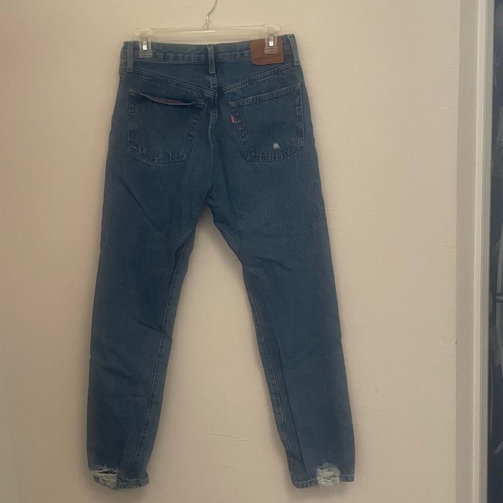 Levi's 501 Ripped Jeans - Picture 2 of 3